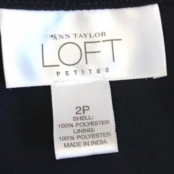 ⬇️Loft Empire Waist Top - Picture 5 of 5